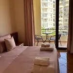 Hotel 78