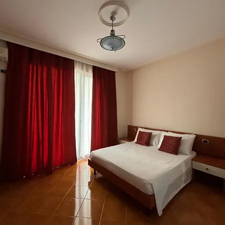 78 Hotel 3*