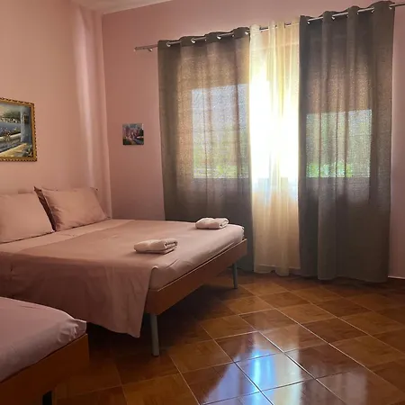 Hotel 78