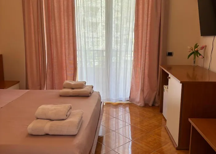 78 Hotel 3*