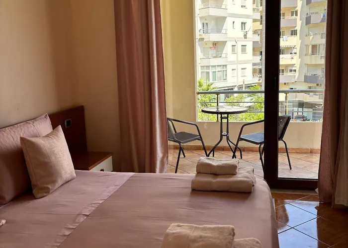 Hotel 78
